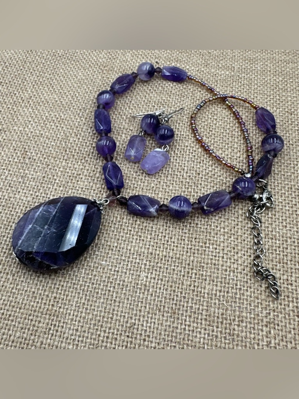 Genuine Amethyst Stone Teardrop  Necklace Earrings Set - Picture 4 of 4